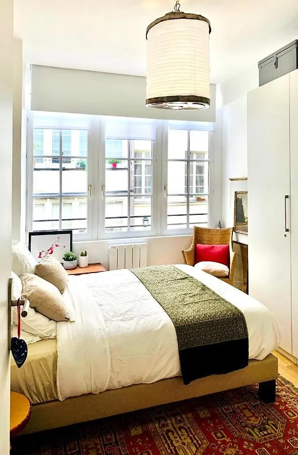 Top Cozy Apartment In The Upper Marais Area パリ